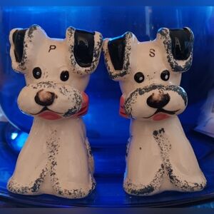 Vintage Puppy Dog Salt Pepper Shakers Doggy animal kitchen